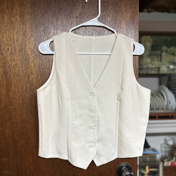 Vest size Small Cream Off White Nameless Tagless - Picture 2 of 3